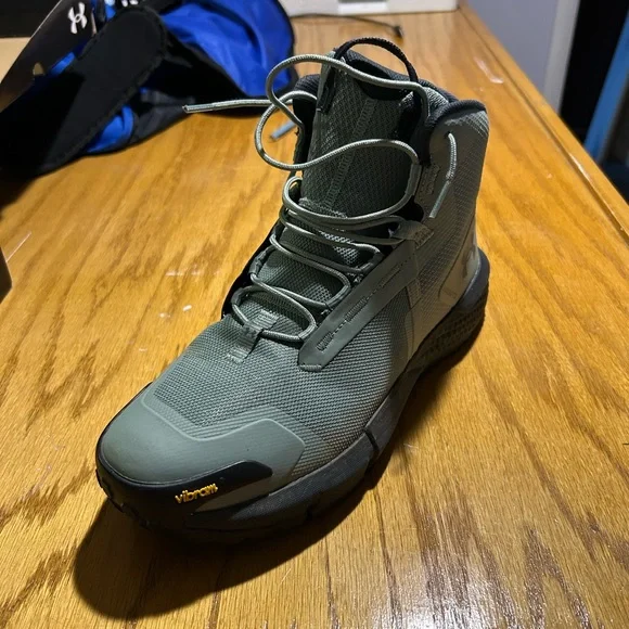 Under Armour | Shoes | Under Armour Green Performance Boots 